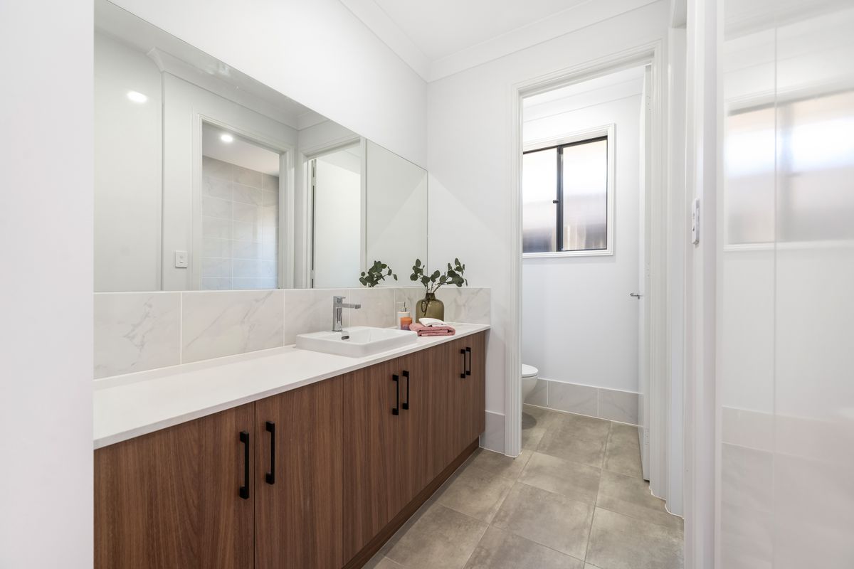 5 Raylene Court, Blakeview