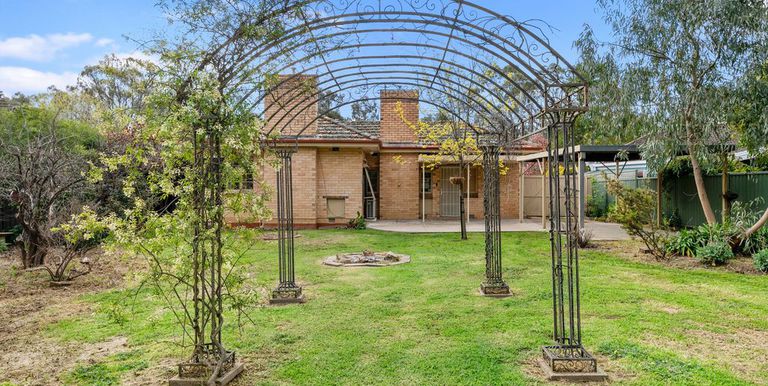 5 Railway Street, Euroa