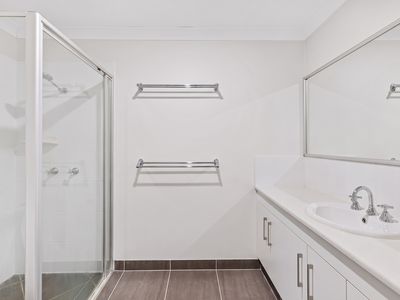 47 Hibiscus Crescent, Blackwater