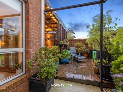 32 Riverside Drive, Cranbourne West