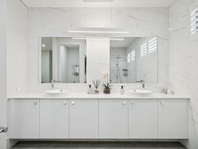 30A Raymond Street, Mount Pleasant