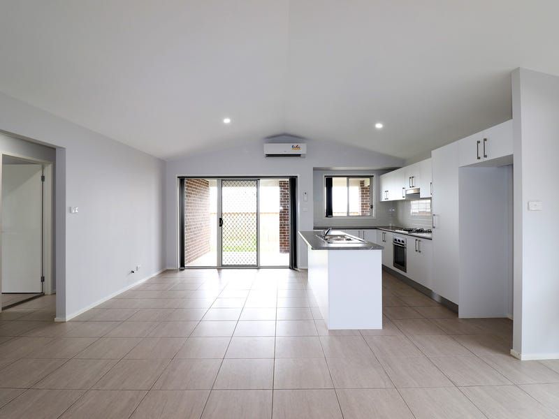 9 Bethany Cove, Gledswood Hills