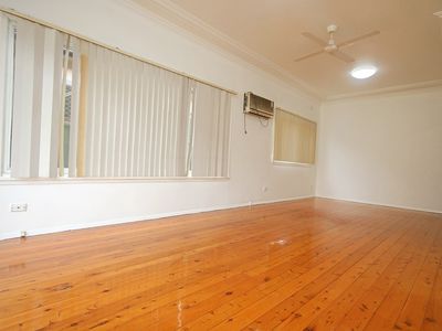 4 Taylor Street, Lakemba