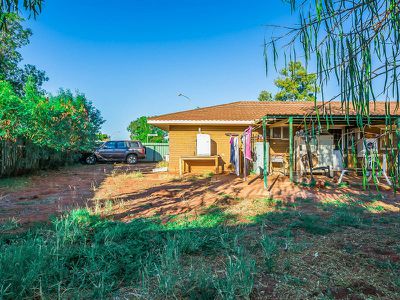 2 Koolama Crescent, South Hedland