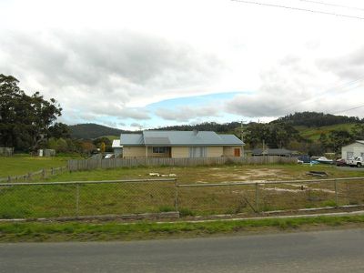 Smith Street, Cygnet