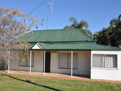 61 William St, Forbes