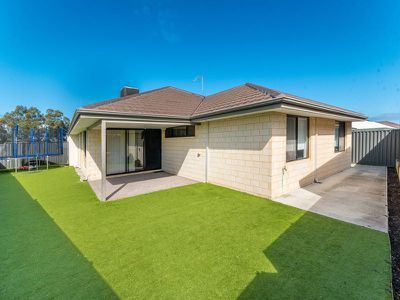 36 Semerwater Crescent, Aveley