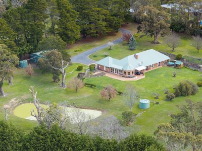 19 Dunn Street, Macedon