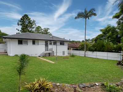 4 Kennedy Street, Rochedale South
