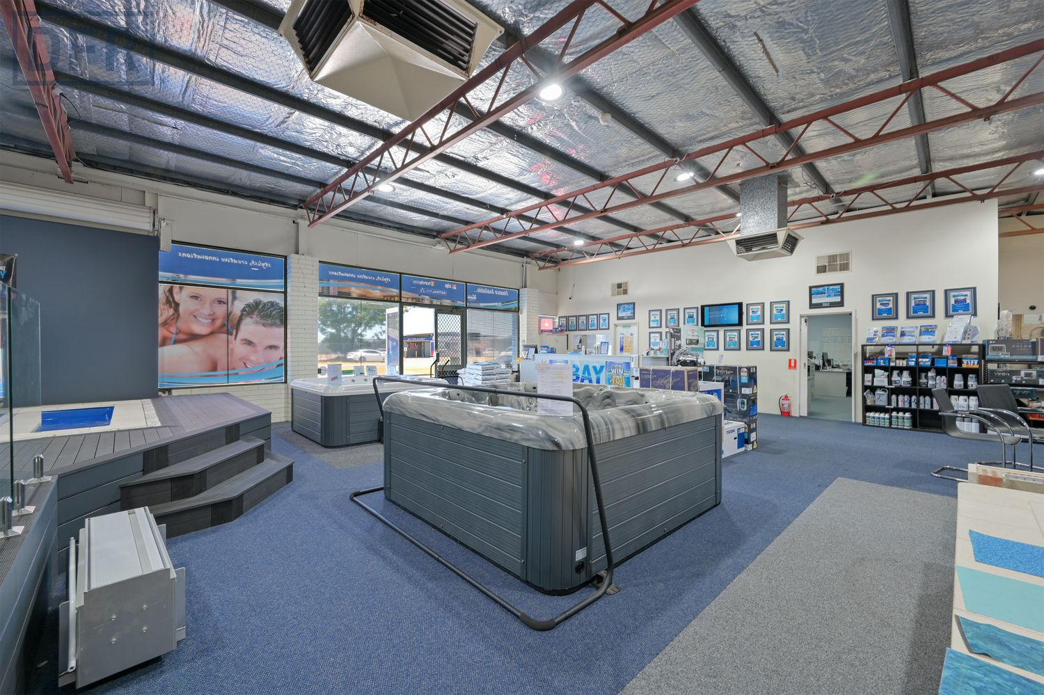 1&2 / 20 Ambrose Street, Rockingham