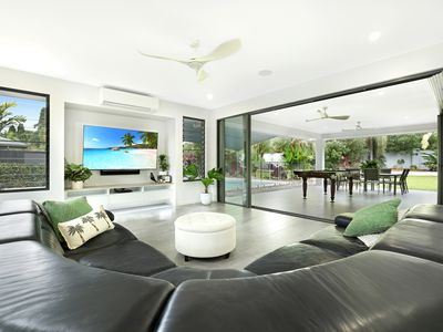 32 Iridescent Drive, Trinity Park