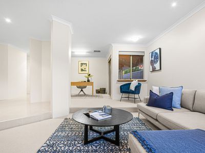 89 Aitken Drive, Winthrop