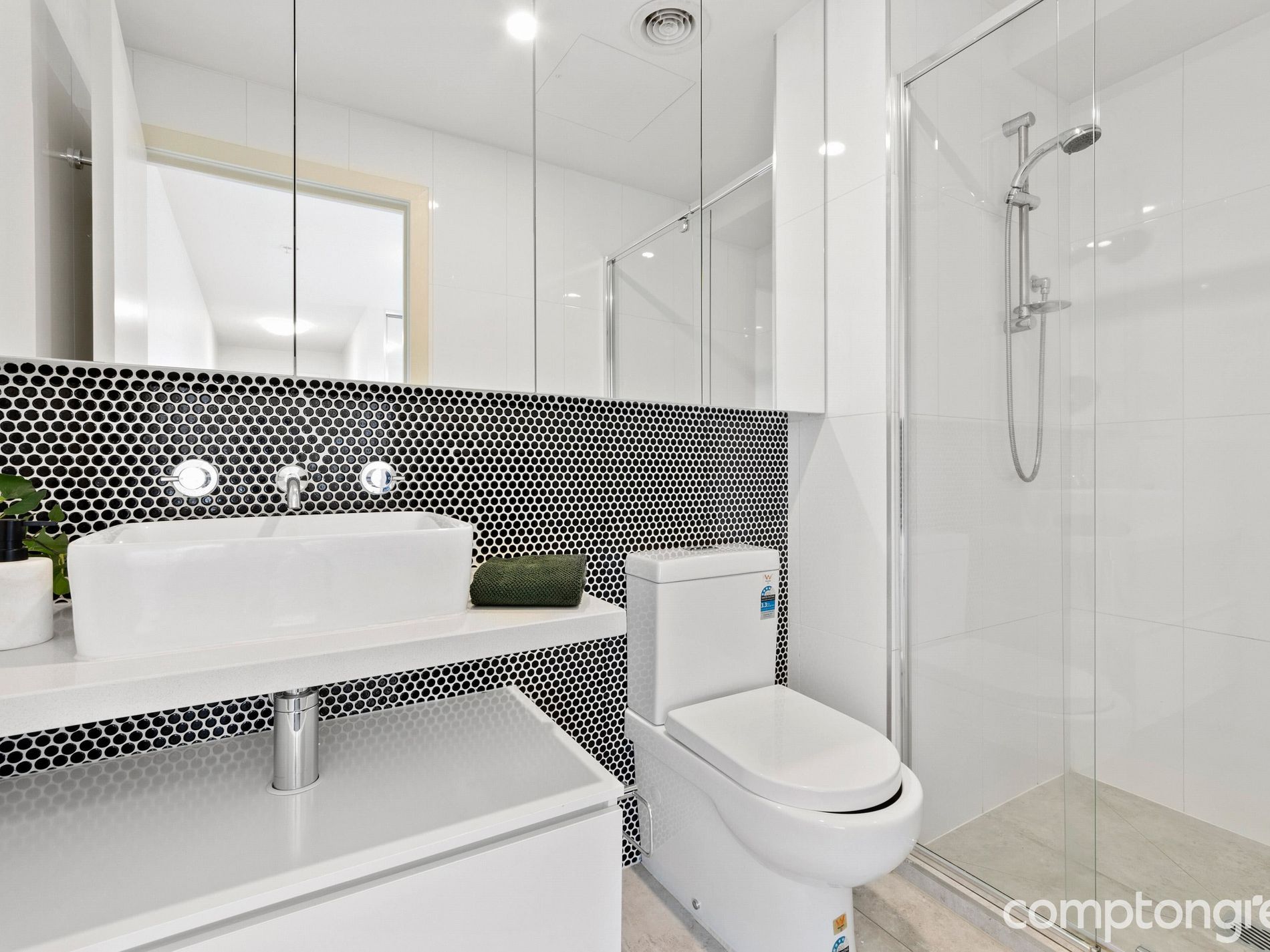 101 / 61 Droop St, Footscray