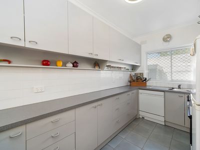 2 / 56-58 Gould Street, Frankston