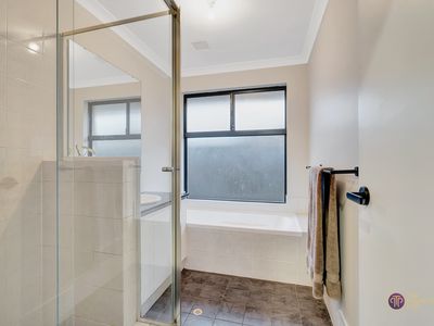 19 Valiant Parade, Baldivis