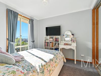 12 Melissa Street, Brighton