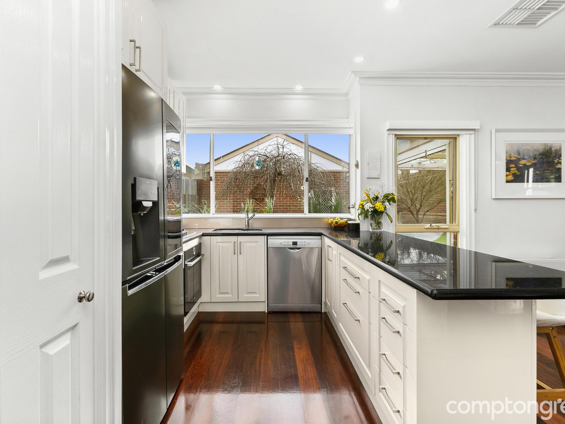 4 O'Connell Mews, Williamstown