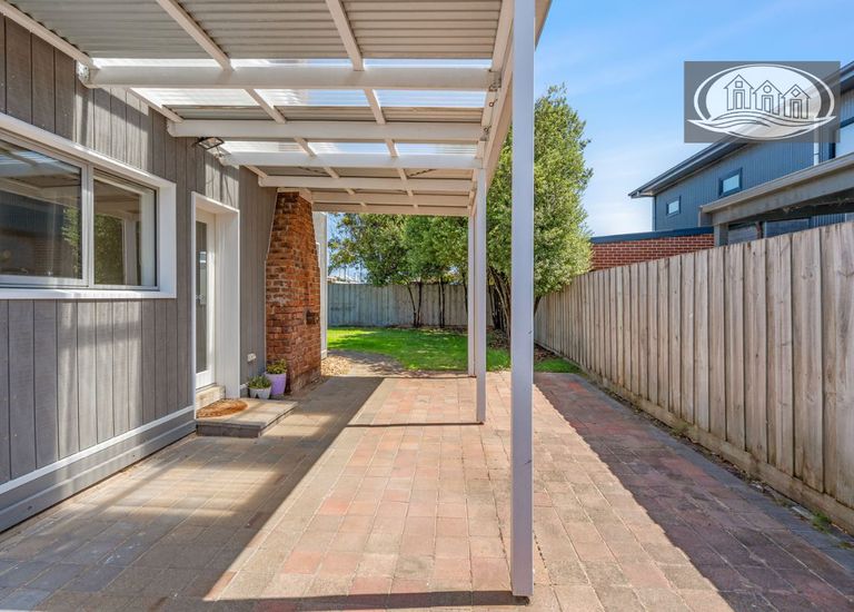 9 Market Court, Portland