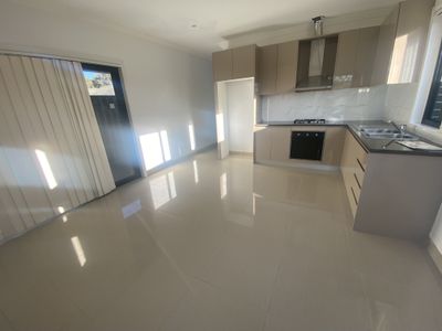 1 Cyclamen Place, Macquarie Fields