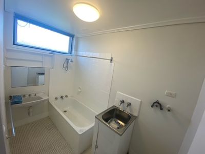 9 / 36 Hampton Parade, West Footscray