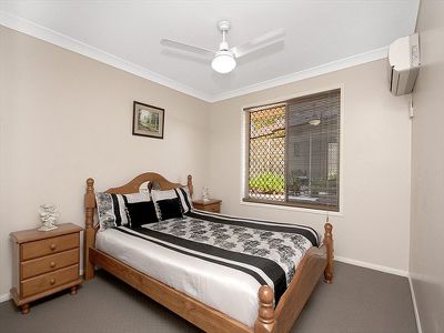 10 Harrison Grove, Deebing Heights
