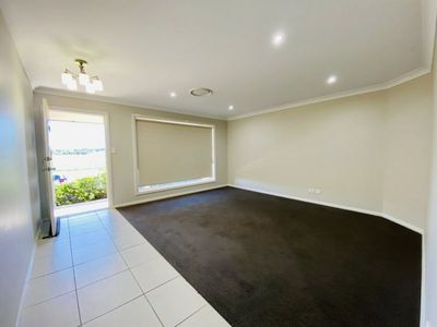 2 / 12 Lilydale Terrace, Dubbo