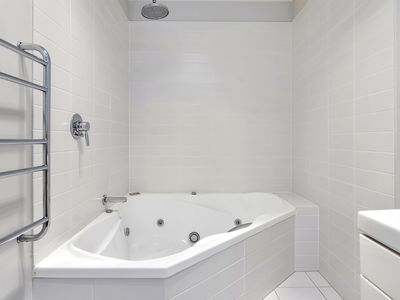 72 Duncansby Road, Stanmore Bay