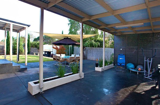 76 Sharps Road, Tullamarine