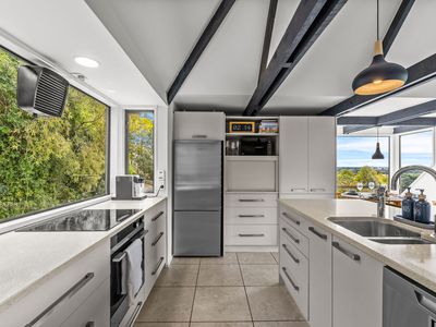 33A Hackthorne Road, Cashmere