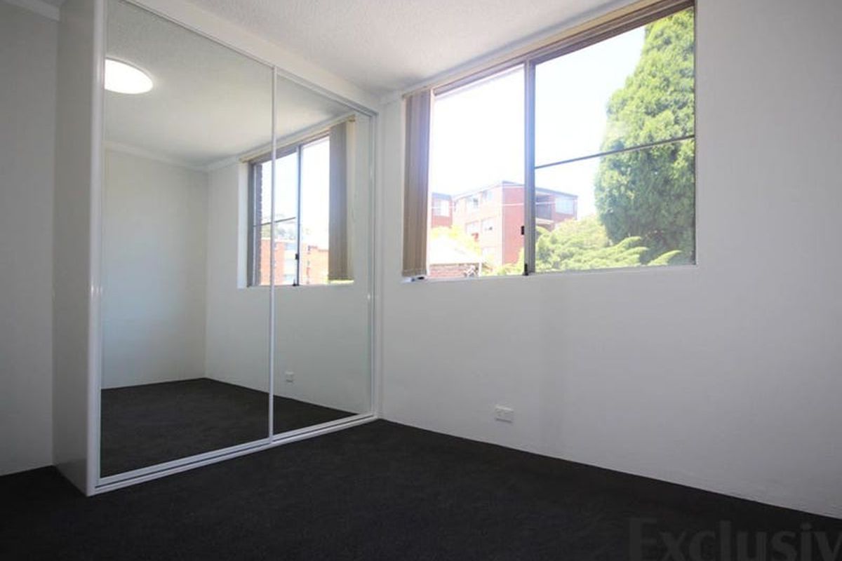 2 / 11 Bortfield Drive, Chiswick