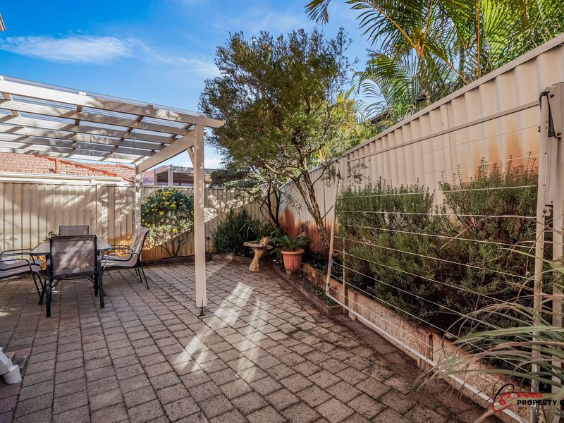 3 / 33 Baldwin Street, Como