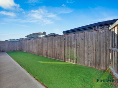 18 Respect Way, Tarneit