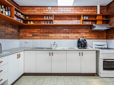 9 Mimosa Street, Holloways Beach