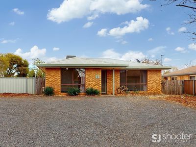 1 Erica Close, Dubbo