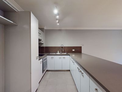 21 / 120-122 Lake Street, Perth