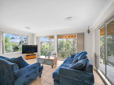 46 Hilltop Parkway, Tallwoods Village