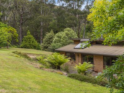 35 Anzac Road, Mount Macedon