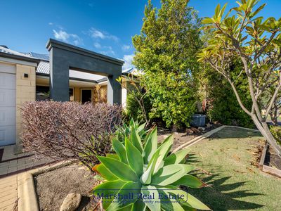 70 Harden Park Trail, Carramar