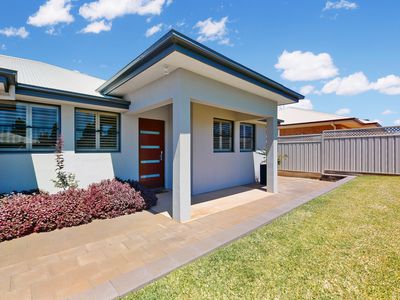 70 Champagne Drive, Dubbo