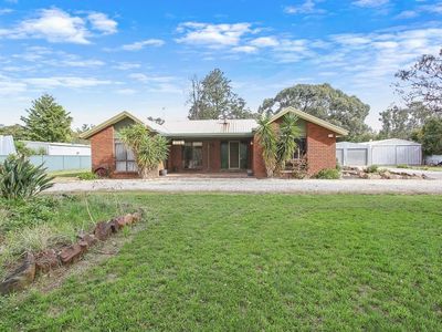 126-128 Bank St, Howlong