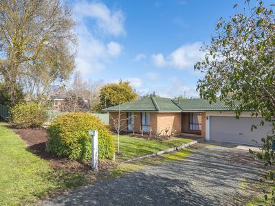 25 Wedge Street, Kyneton