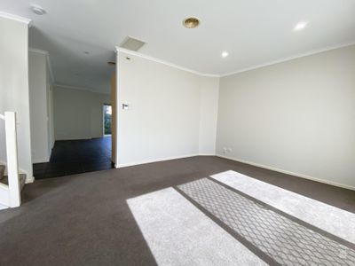 17/51-55 Tullidge Street, Melton