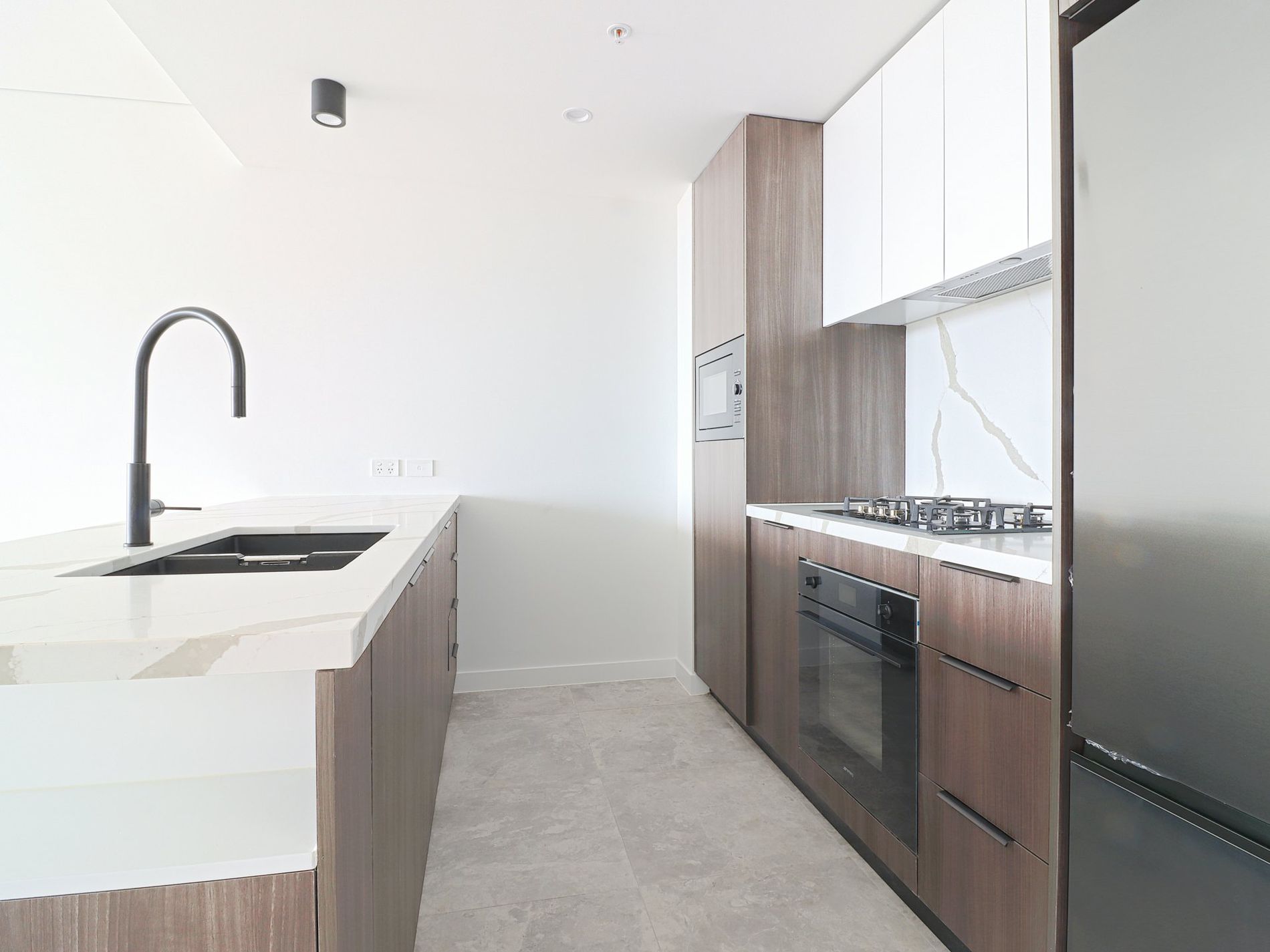 602 / 559 Kingsway, Miranda