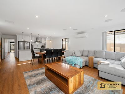 35 Marloo Street, Wattle Grove