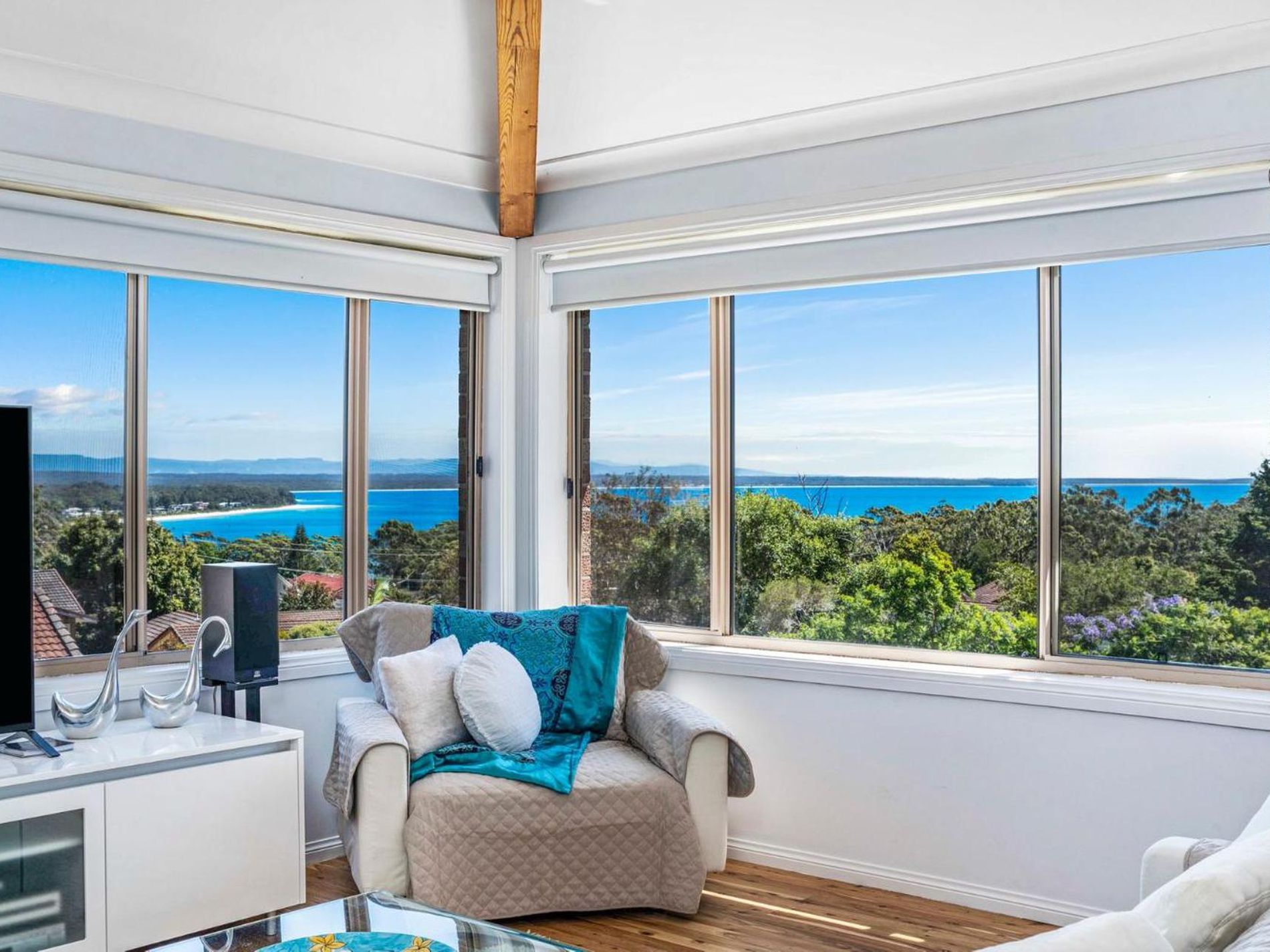 2 Irwin Place , Vincentia