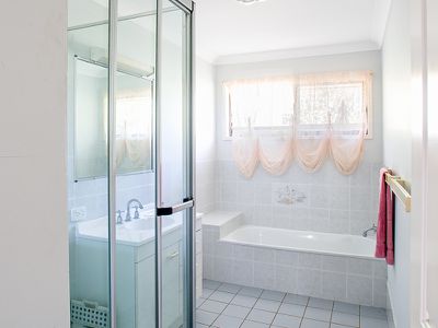 24 Petrel Avenue, River Heads