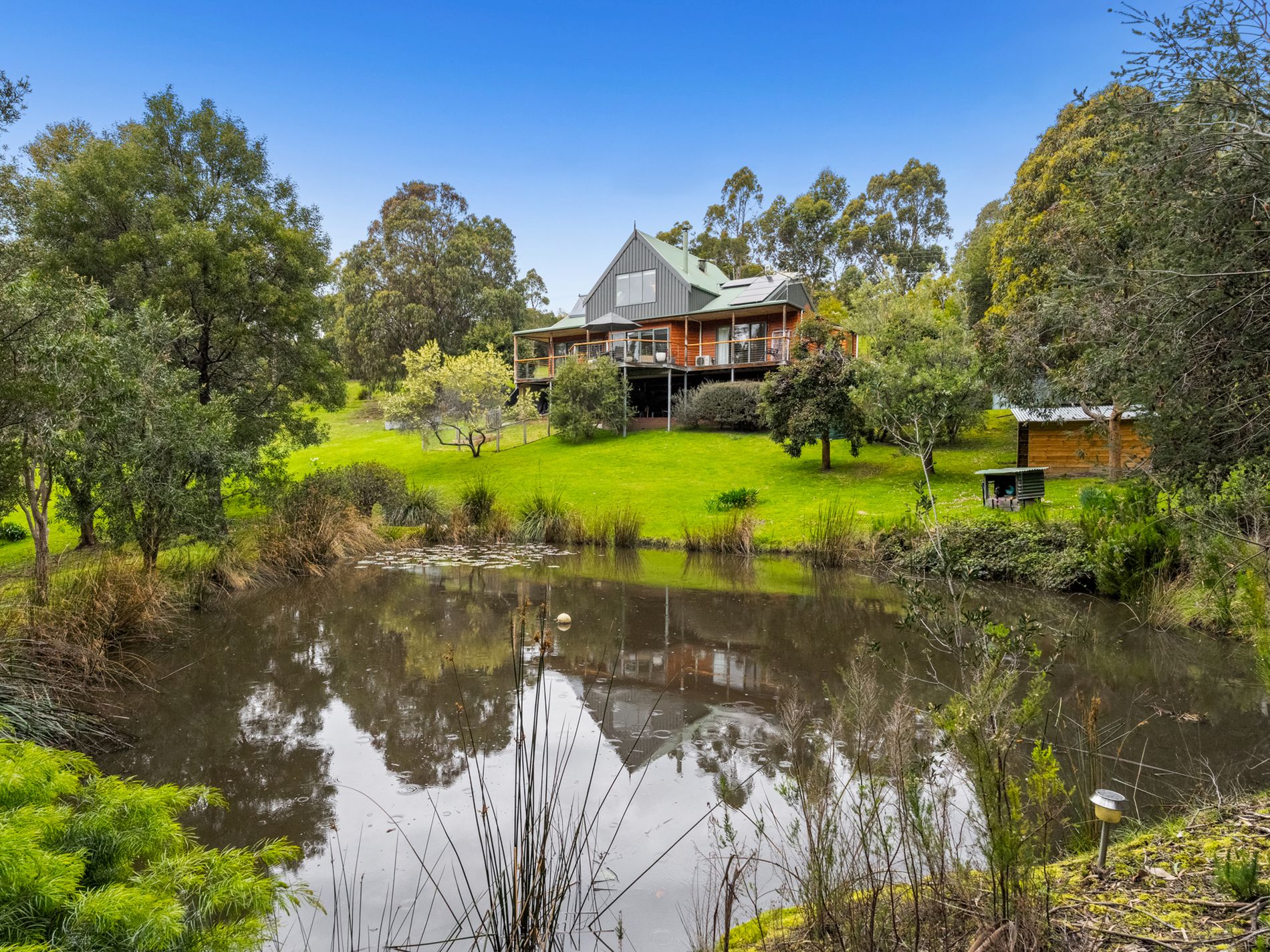 122 Pullens Road, Woodbridge