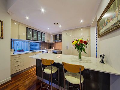 69 Feathertail Place, Wakerley