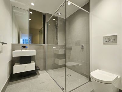 3809 / 260 Spencer Street, Melbourne