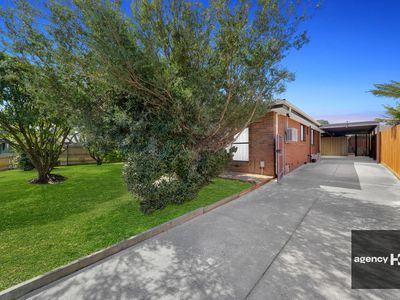 20 Glenbourne Road, Cranbourne